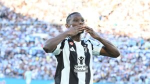 Lire la suite à propos de l’article Problème majeur pour le transfert de Kolo Muani au PSG ?