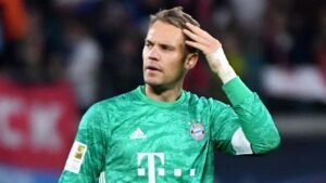 Lire la suite à propos de l’article Manuel Neuer annonce sa retraite : quand le Bayern perd son dernier géant