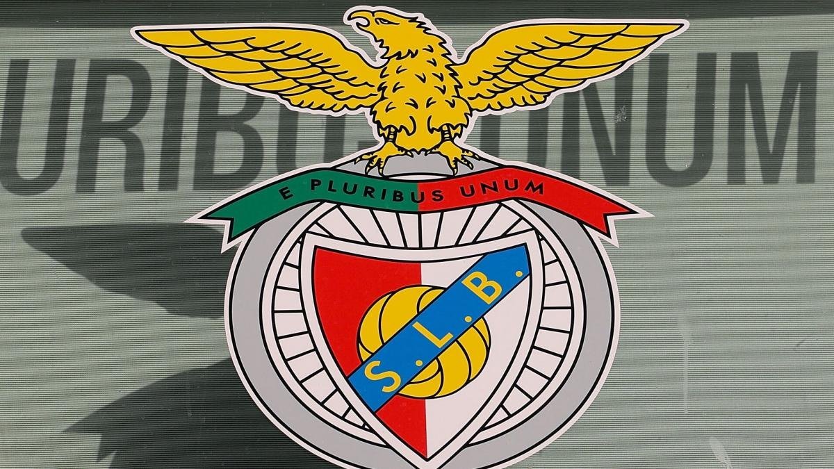 You are currently viewing Manú, ancien ailier de Benfica, décède à 43 ans