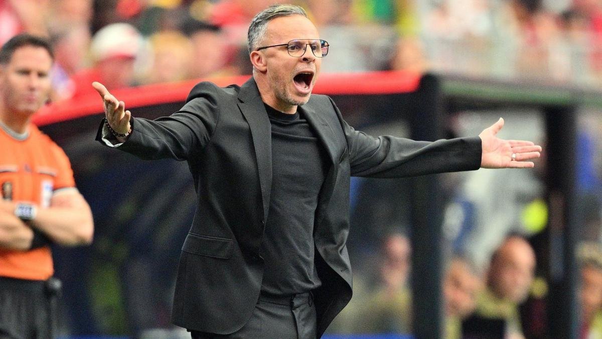 You are currently viewing Coupe du Monde 2026 : Ouahbi face à ses limites, le Maroc regarde devant