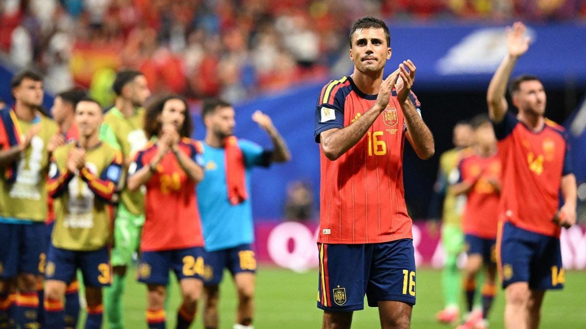 You are currently viewing Real Madrid : pourquoi Florentino Pérez voulait absolument Rodri