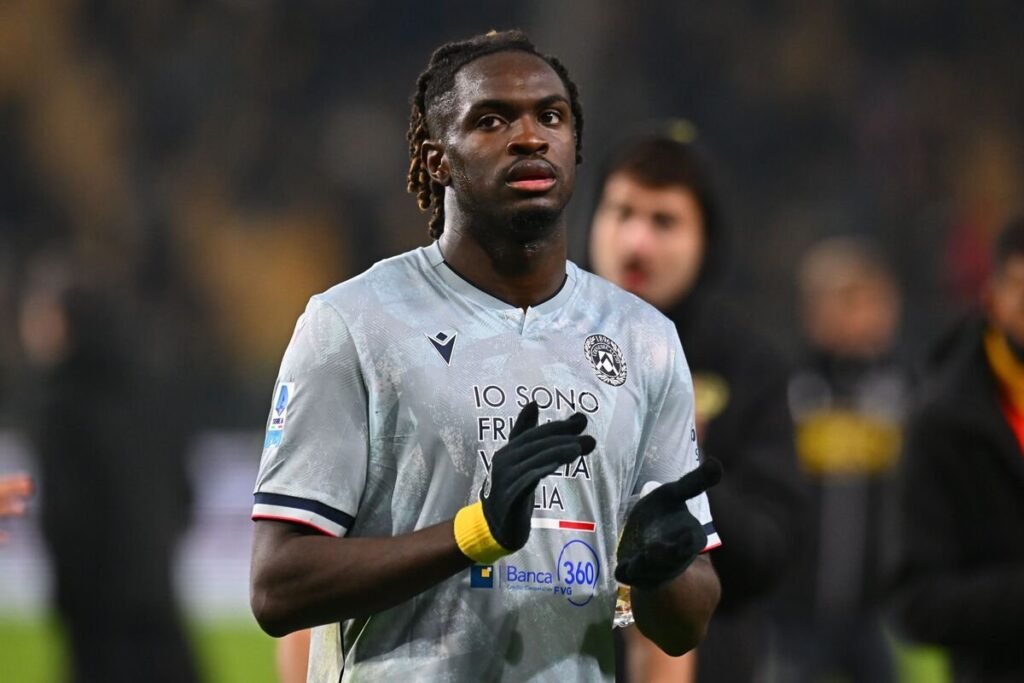 Oumar Solet vers Leeds United pour 25 M€ : le défenseur français fait fuir