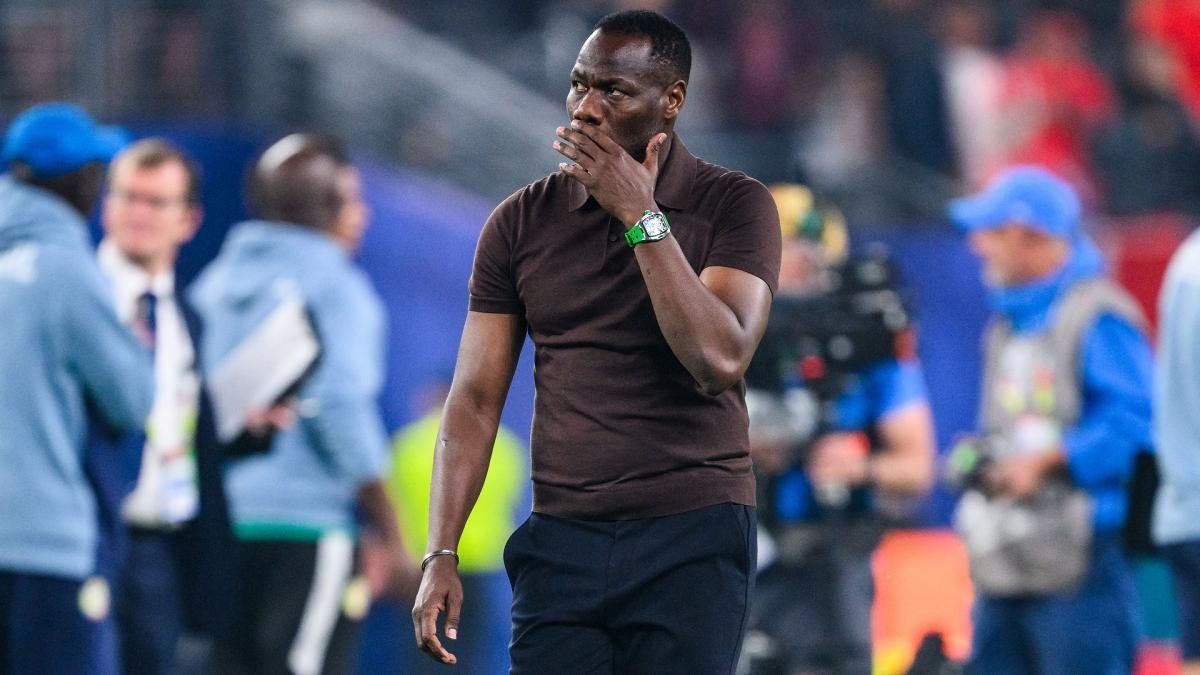 You are currently viewing Pape Thiaw limogé après l’élimination du Sénégal au Mondial 2026