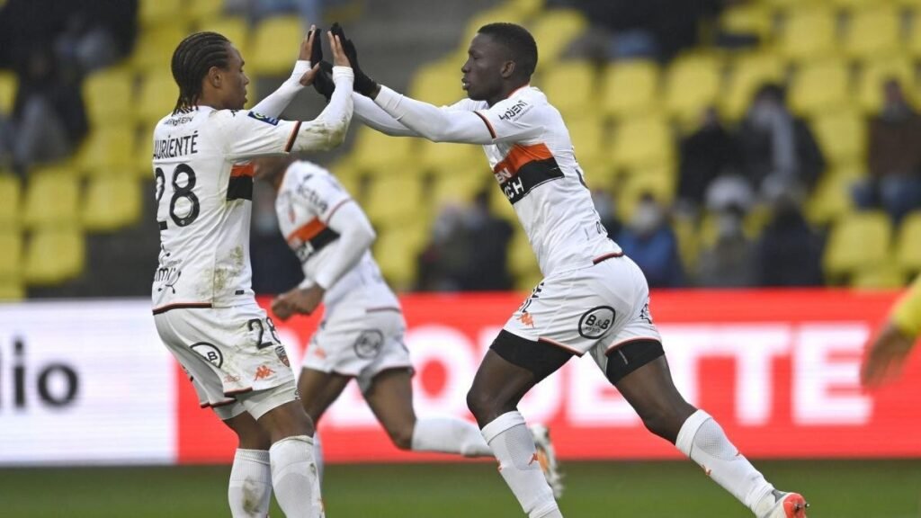 Sambou Soumano signe à Reims : un attaquant libre et affamé