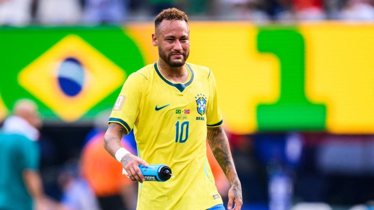 You are currently viewing Neymar de retour à Santos : la renaissance d’un génie blessé