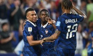 Lire la suite à propos de l’article Bradley Barcola à Liverpool : les négociations avec le PSG s&rsquo;accélèrent
