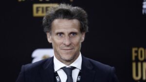 Lire la suite à propos de l’article Diego Forlán successeur de Bielsa : l&rsquo;Uruguay prend un pari fou