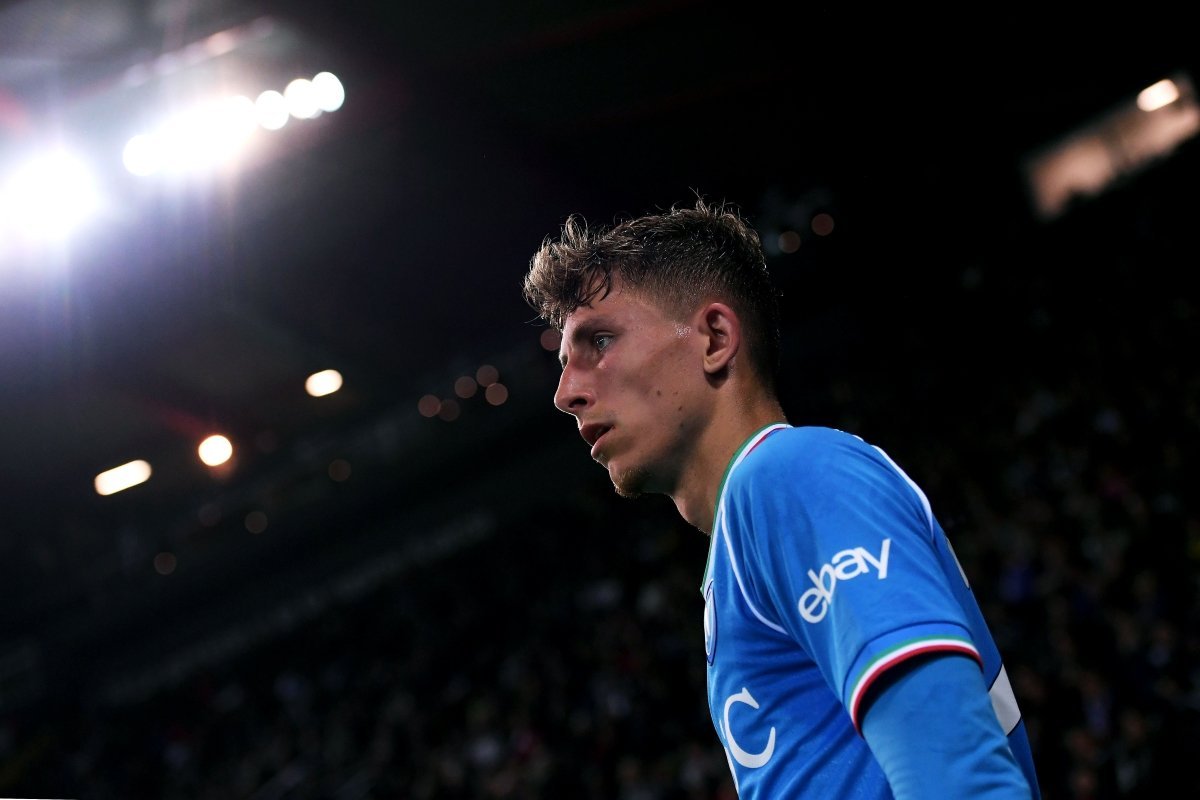 You are currently viewing Lindstrom quitte Naples pour Schalke : prêt avec option à 5 M€