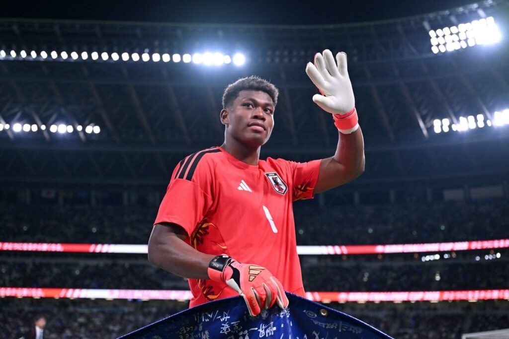 PSG propose 33 M€ pour Zion Suzuki et grille la politesse à la Juventus